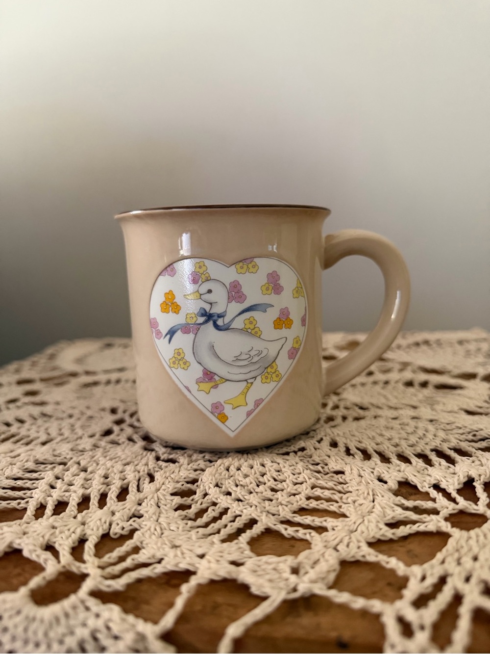 Cream Ceramic Mug with Duck Heart Motif